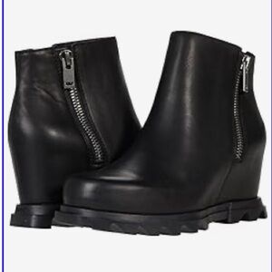 Sorel Joan Of Arctic Wedge III Zip Black Size 8.5 Wide
